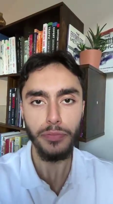 Samir speaking about Serotonin's content strategy
